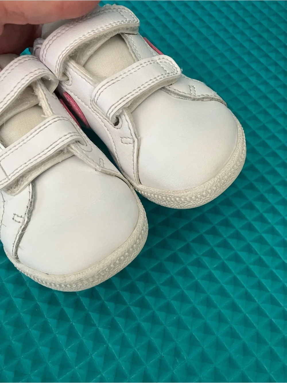 NIKE Toddler Girls Court Royale White Leather Sneakers | 7